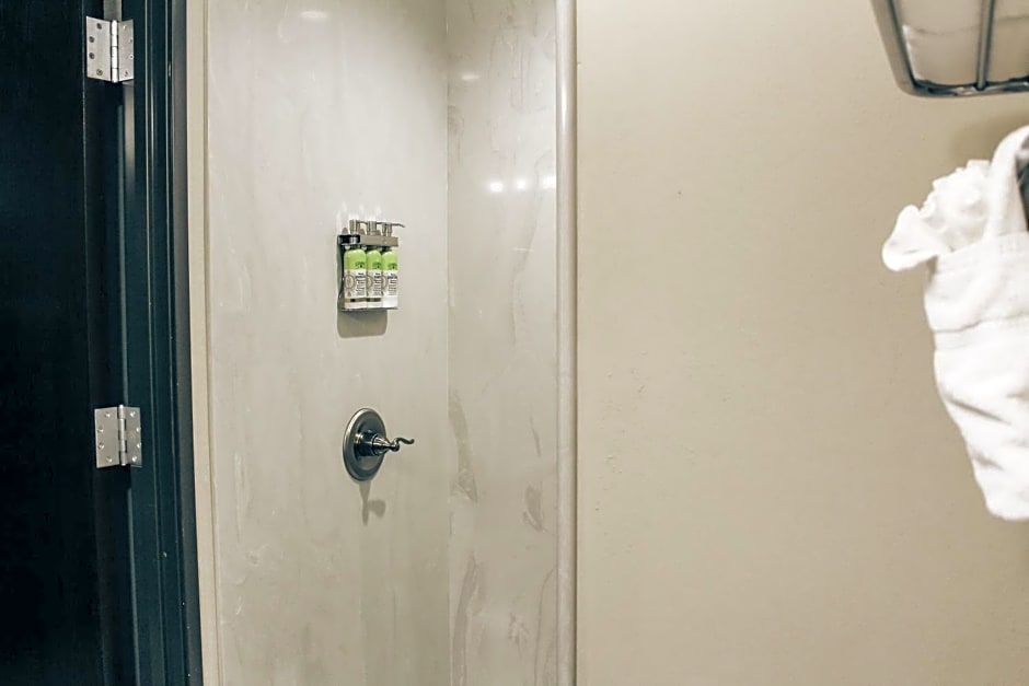 Holiday Inn Express Hotel and Suites Weatherford, an IHG Hotel