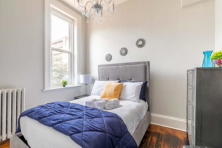 Apartment in the James South Neighborhood