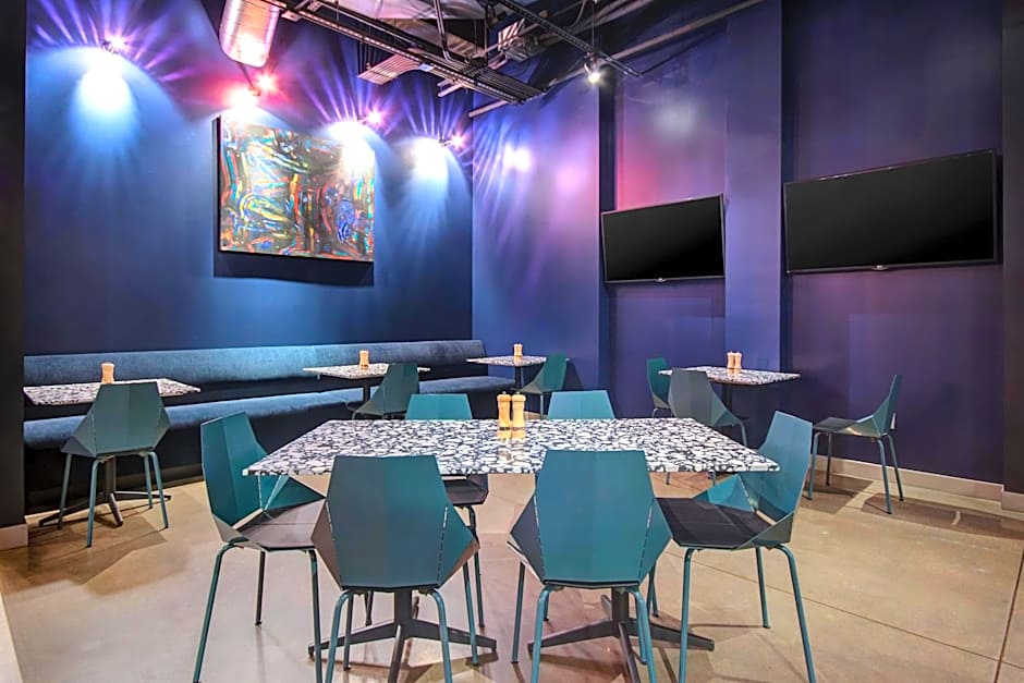 Aloft by Marriott Oklahoma City Downtown - Bricktown