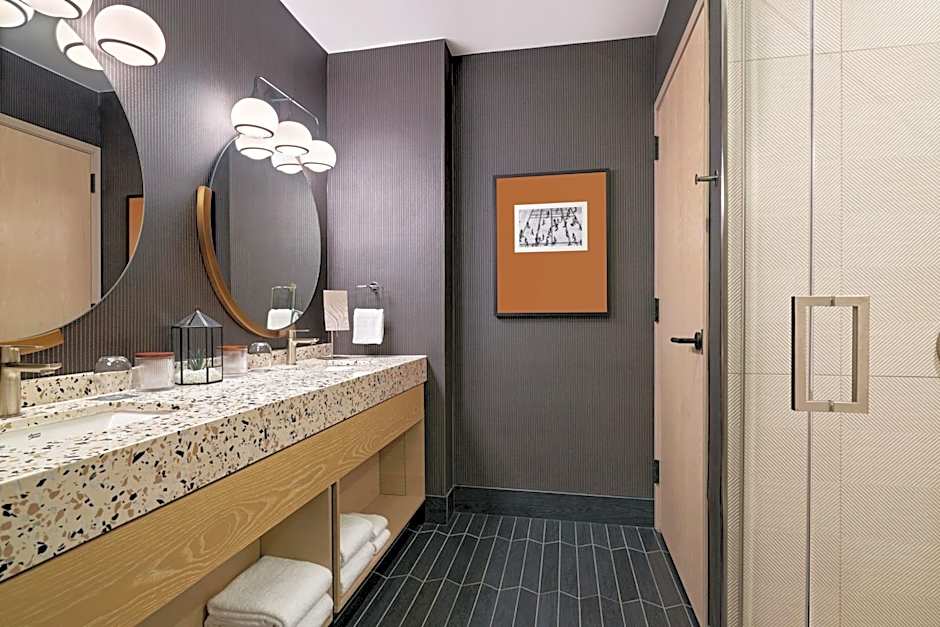 Sheraton Denver Downtown Hotel