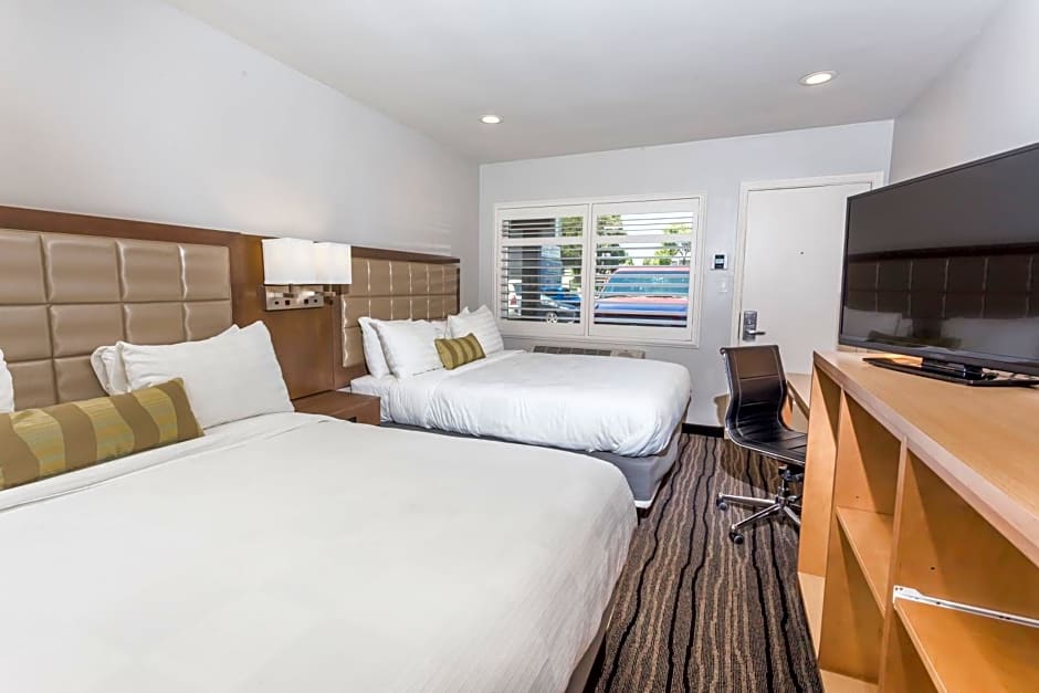 Travelodge by Wyndham Berkeley