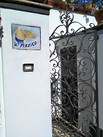 U' Pizzico ( the pinch )