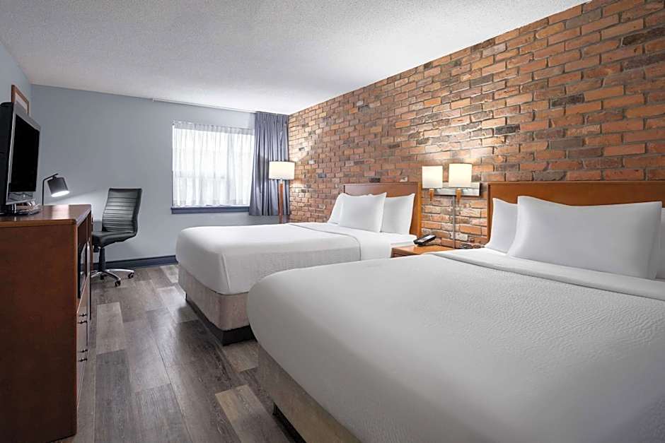 Travelodge by Wyndham Barrie