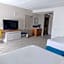 Hilton Garden Inn Lakewood