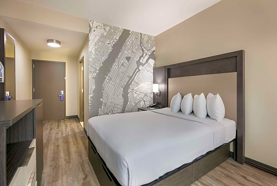 Best Western Plus Executive Residency Bronx