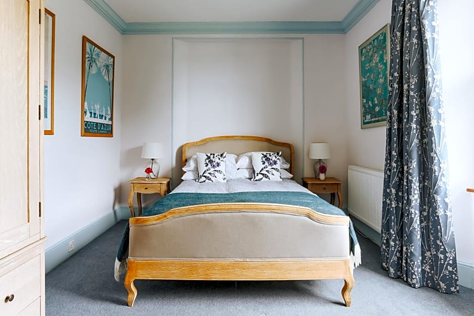 Ivy House Cornwall B&B – St. Austell