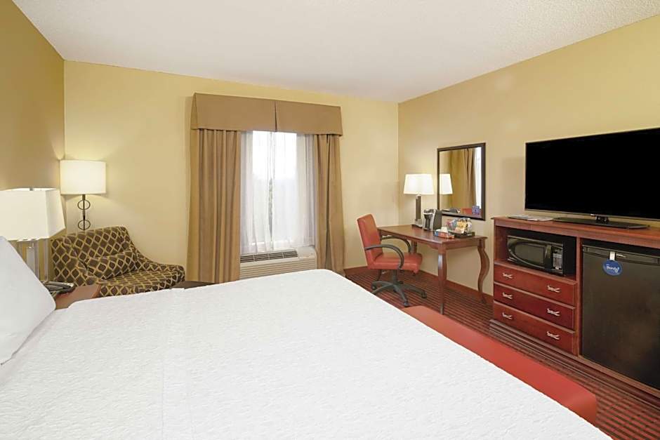 Hampton Inn By Hilton Covington