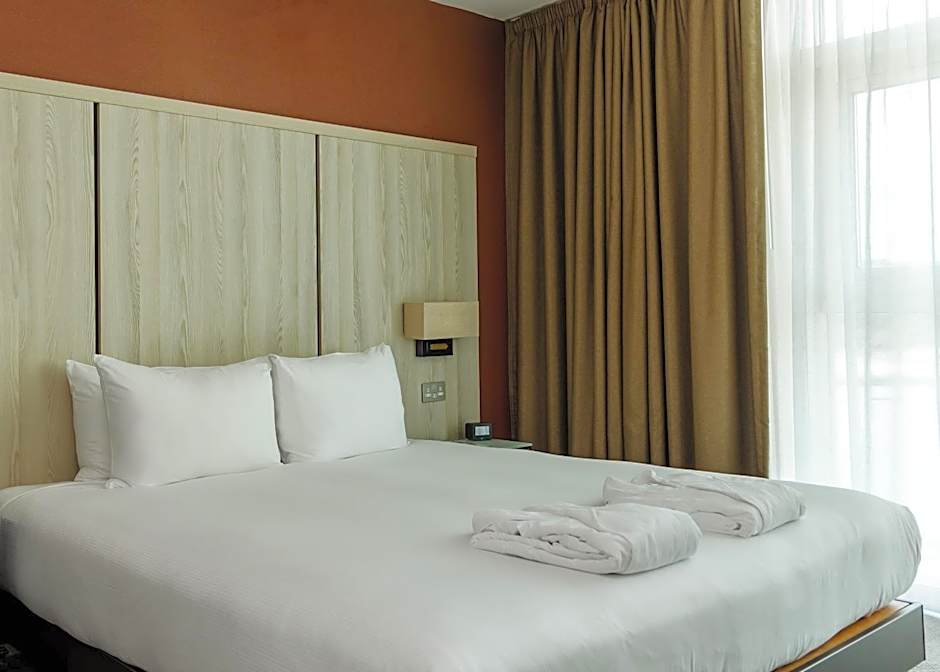 DoubleTree by Hilton Hotel London Excel