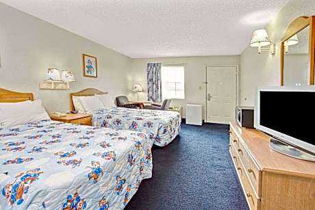 2 Double Beds Mobility Accessible Room Non-Smoking