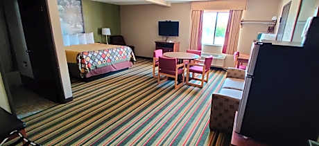 King Studio Suite - Non-Smoking