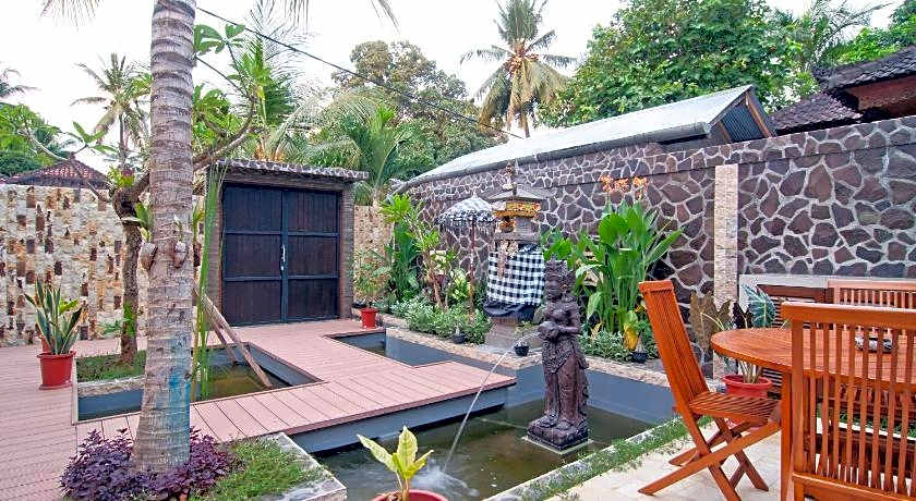 Lovina Oasis Hotel