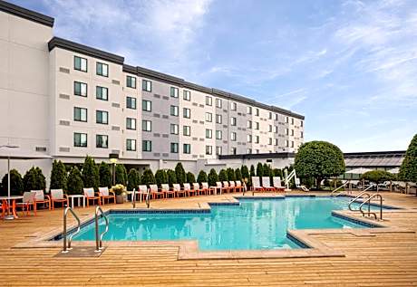 Holiday Inn Hasbrouck Heights-Meadowlands By IHG