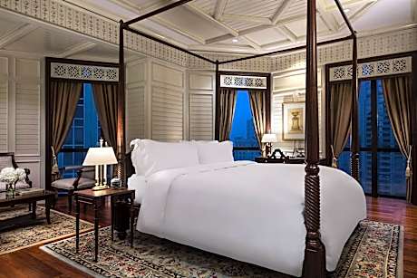 Vimarn Siam, Club lounge access, 2 Bedroom Suite, Bedroom 1: 1 King, Bedroom 2: 2 Double