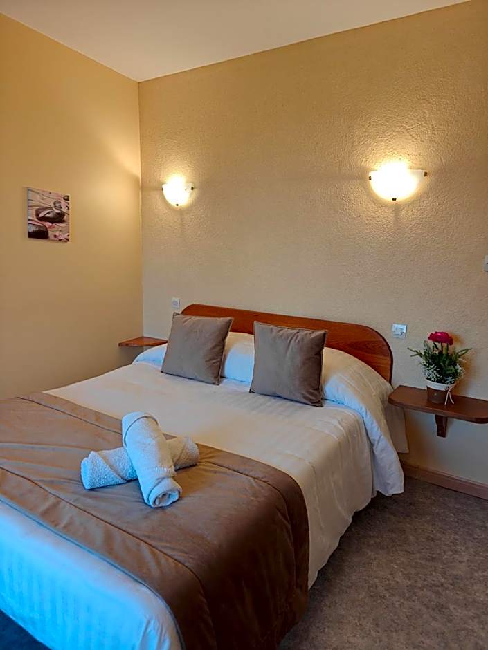 Le Catalan - Hôtel et appartements