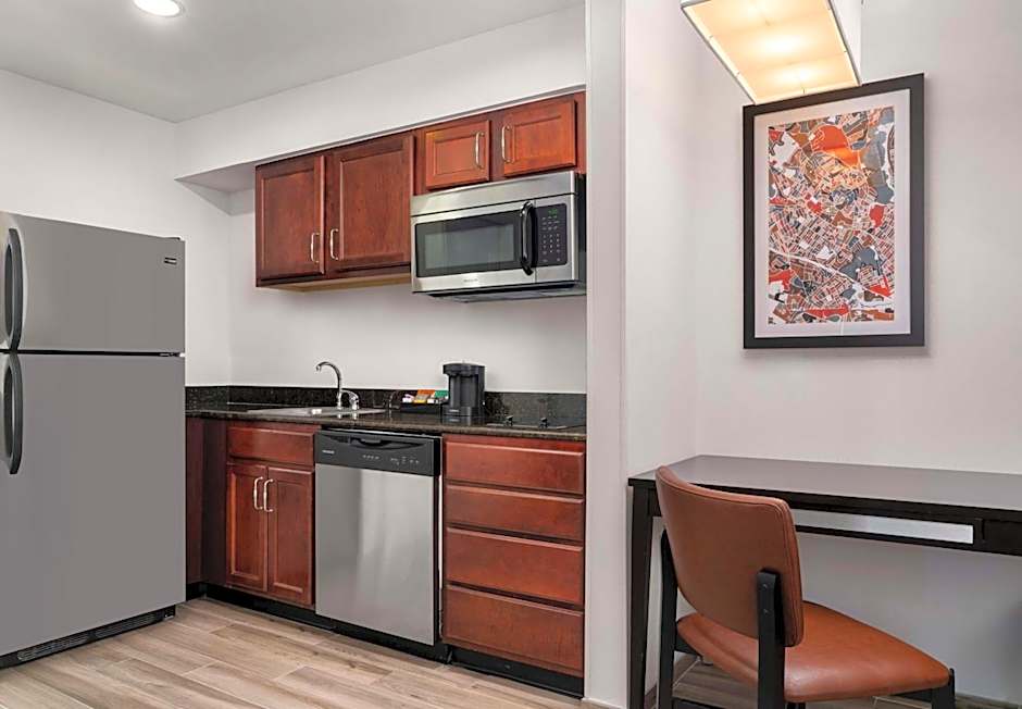 Homewood Suites By Hilton Cambridge-Arlington
