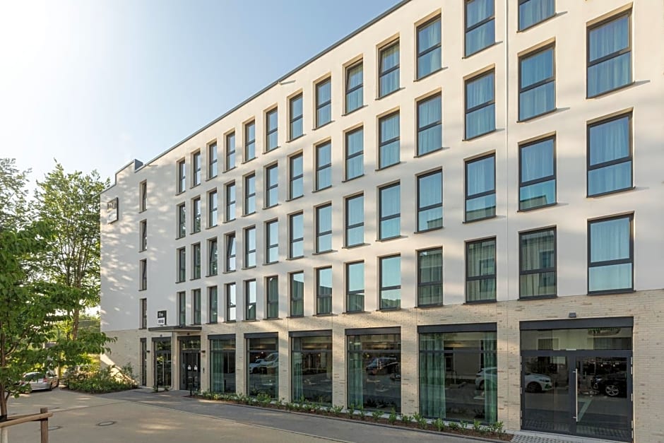 Holiday Inn - The Niu Seven Dusseldorf Ost By IHG