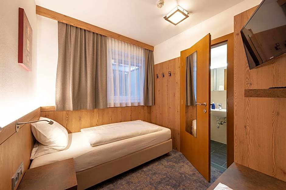 Hotel Alpenland