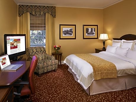 King or Double Room - Concierge Level 