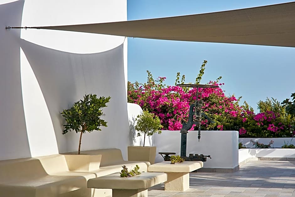 Santorini Palace
