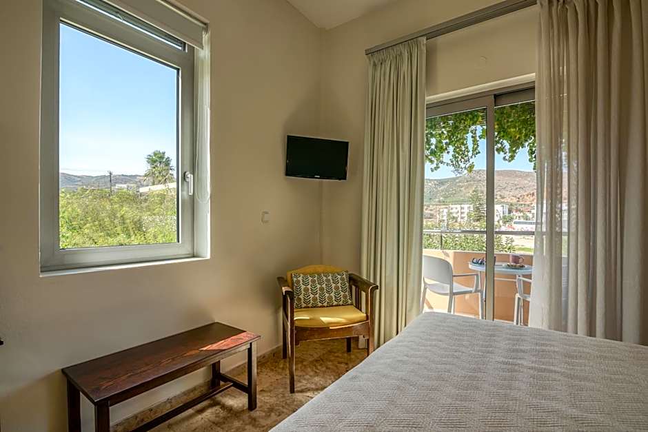 Hotel Peli