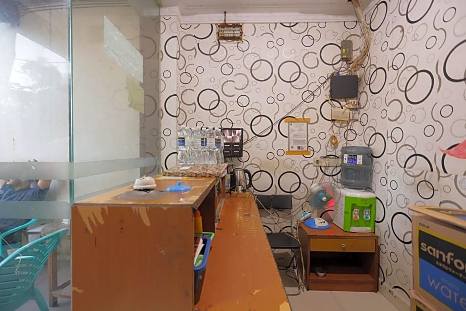 SPOT ON 92492 Pelita Satu