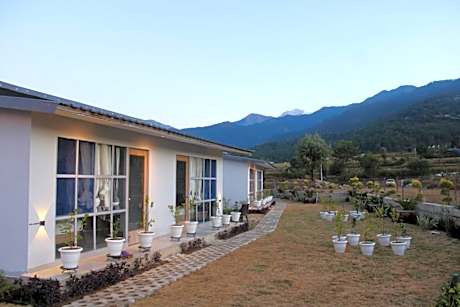 Bir Valley Retreat