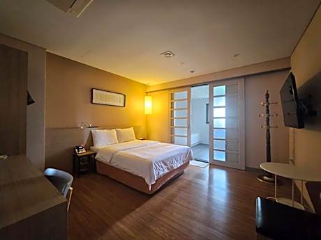 Premium Double Room