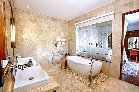 TWO BEDROOMS VILLA WITH PRIVATE POOL