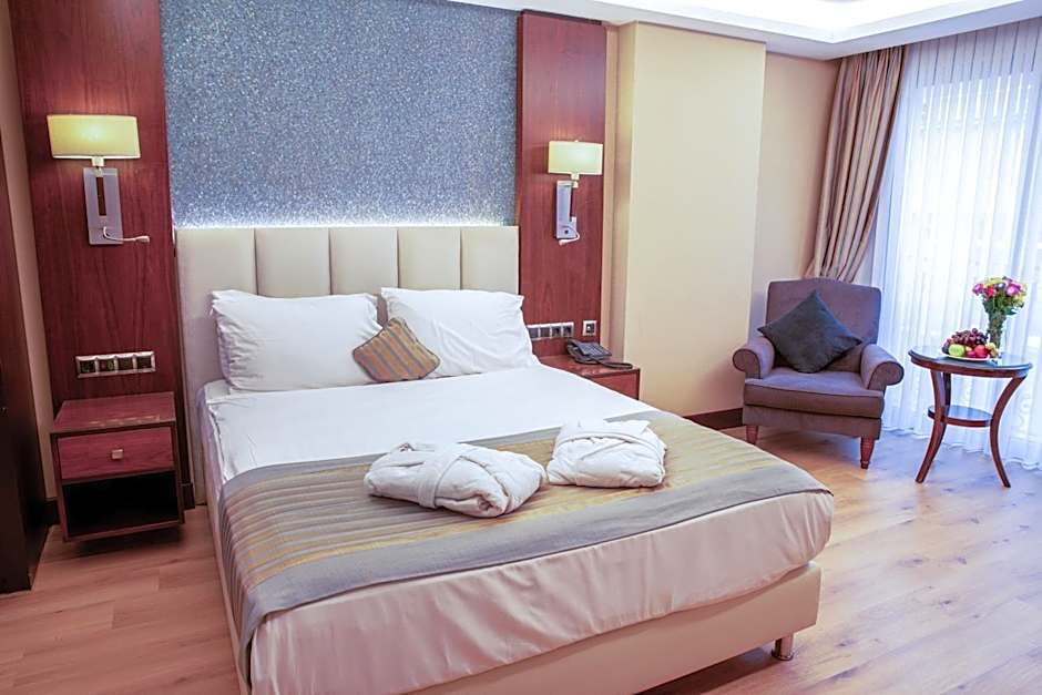 Photo 1 of 6 of 2 Bedroom Suite
