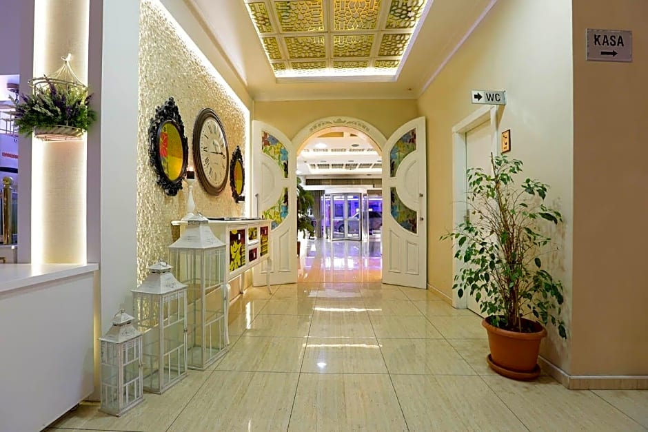 Grand Saatcioglu Hotel