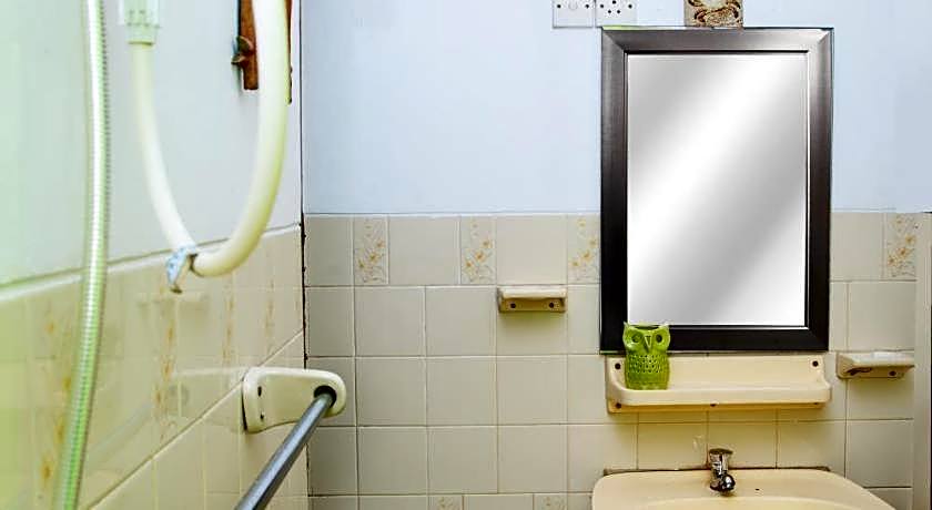 Breeze of Paradise Hotel