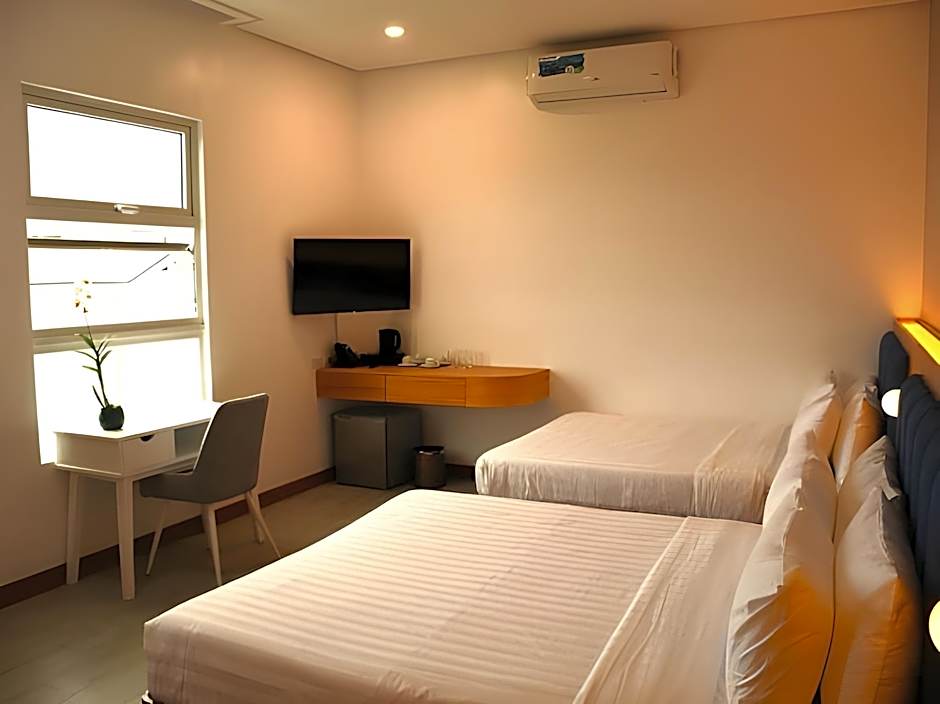 Coast Wise Hotel Dumaguete