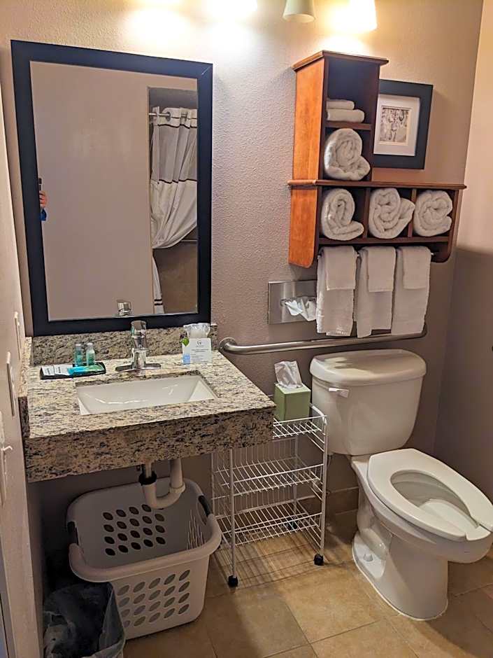 GrandStay Residential Suites Hotel