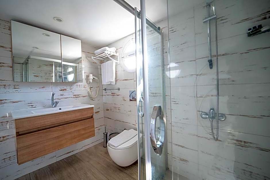 Moda Beach Hotel