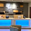 Holiday Inn Express And Suites Junction By IHG