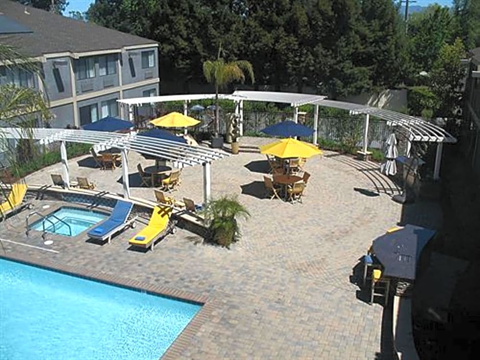 Maple Tree Inn