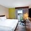 Holiday Inn Express Hotel & Suites King Of Prussia