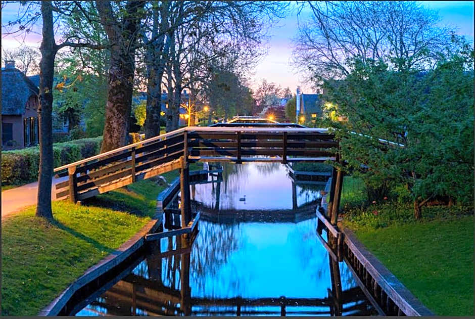 Giethoorn Old Art Hotel
