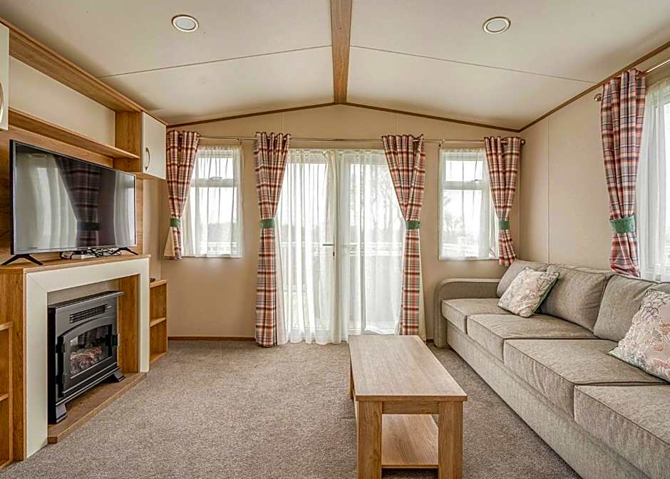 Meadow Lakes Holiday Park