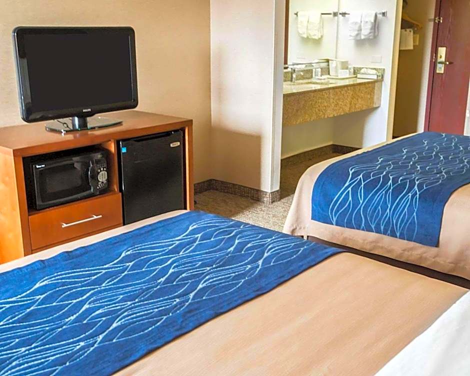 Comfort Inn Crystal Lake