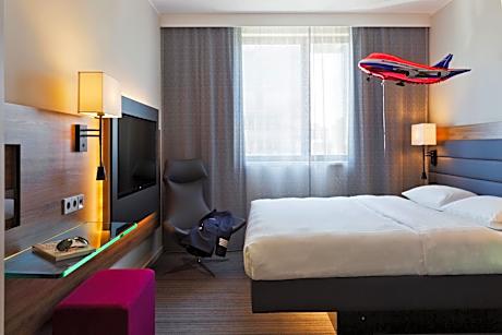 MOXY Sleeper Queen Room with View