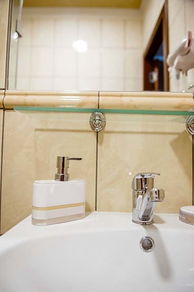 Central Hotel Radviliškis