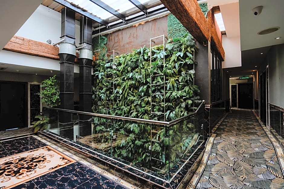 Midori Concept Hotel