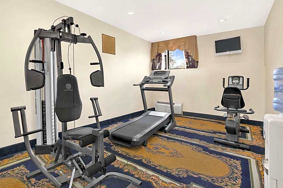 Ramada by Wyndham East Orange