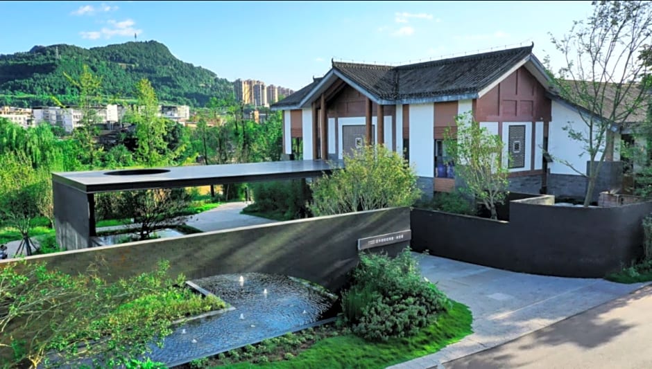 Blossom House Bazhong Enyang Micang Dao