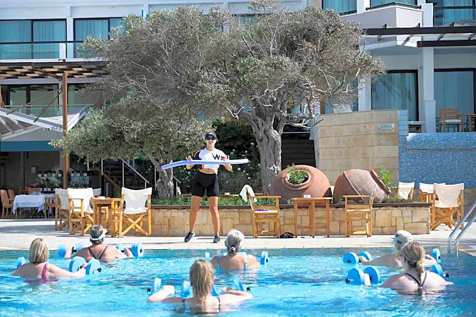 Constantinou Bros Asimina Suites Hotel