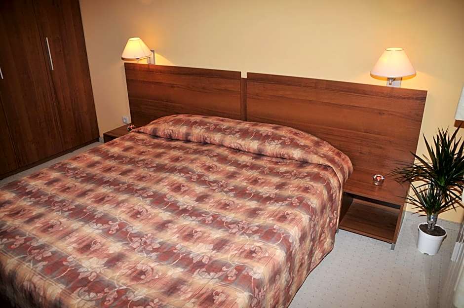 Villa Park Guest Apartments