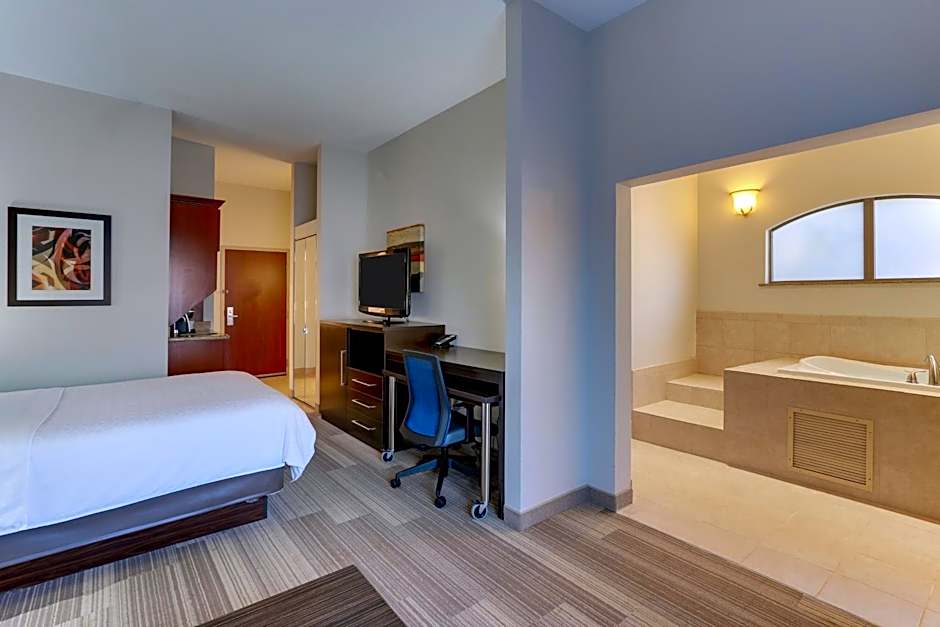 Holiday Inn Express Hotel & Suites Dayton-Centerville By IHG