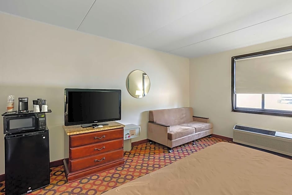 Quality Inn Enola - Harrisburg