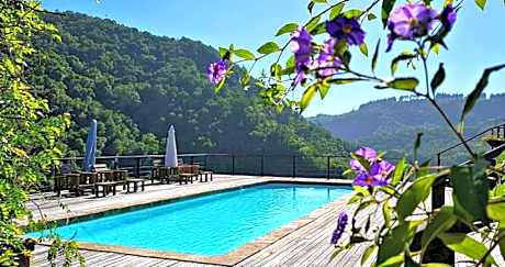 Shangri-La Manor